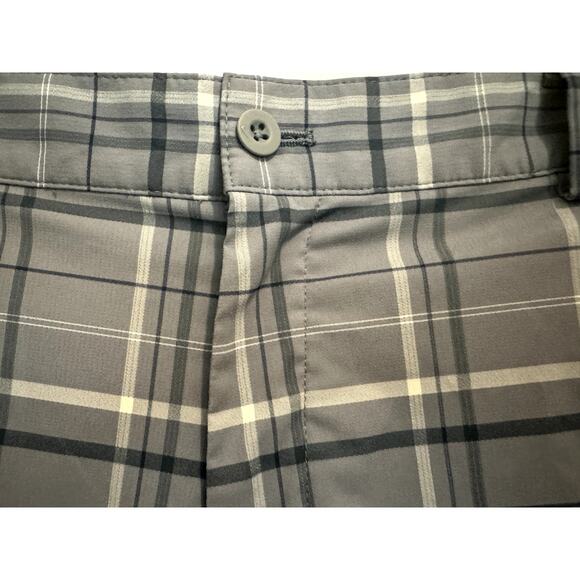 Nike Golf Dri-Fit Grey Plaid Size 36 Excellent condition - Picture 2 of 6